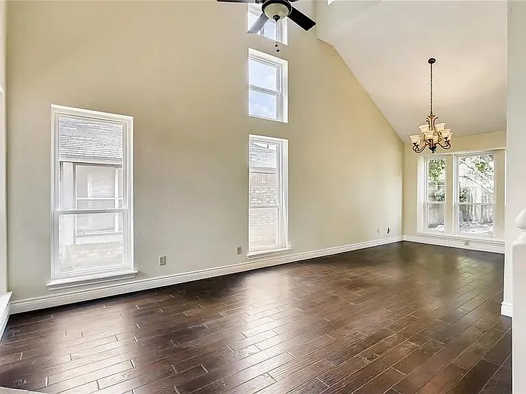 2971 Seguin Trl — Photo 8