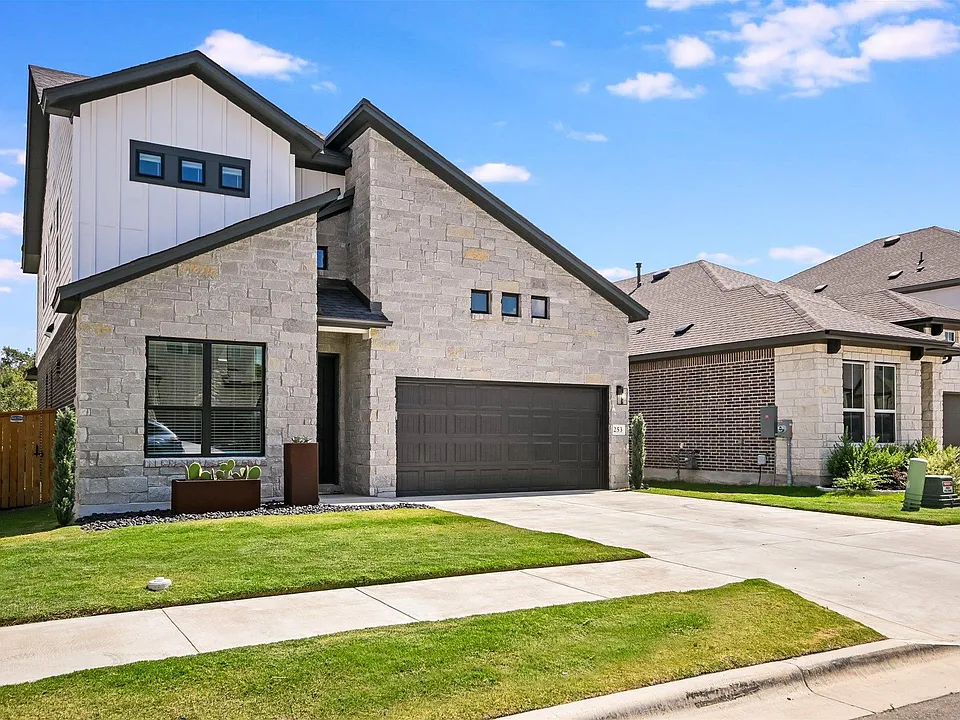 253 Darley Oak Dr