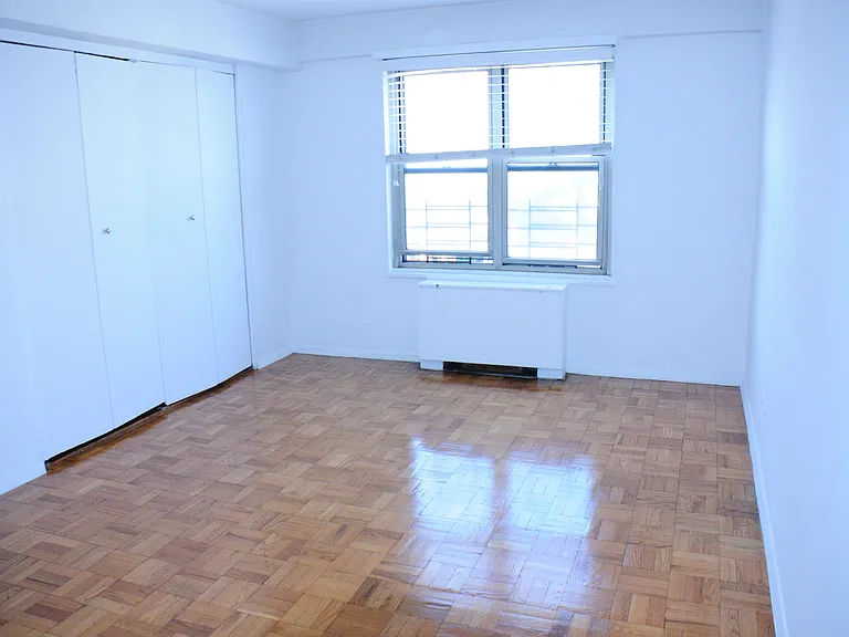 10740 Queens Blvd #4E — Photo 11