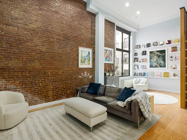 77 Bleecker Street image 3 of 10