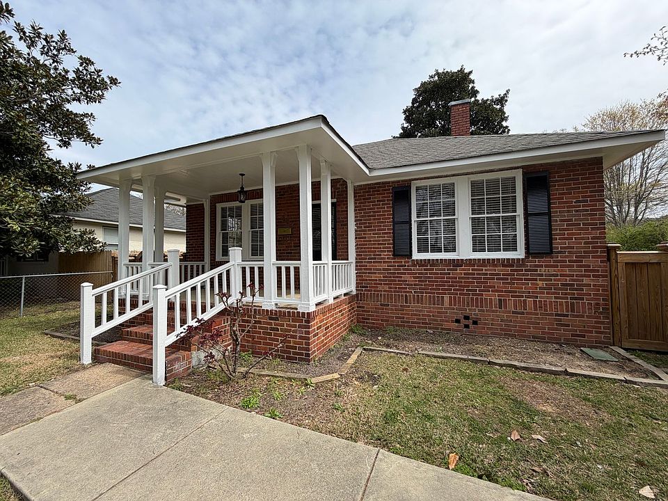 1st image of 23 Oak St NE