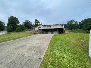 2188 Browns Creek Rd, Graysville, PA 15337