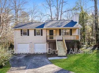 1410 Creek Overlook Ct, Marietta, GA