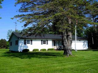 3652 S Merrill Rd, Merrill, MI 48637