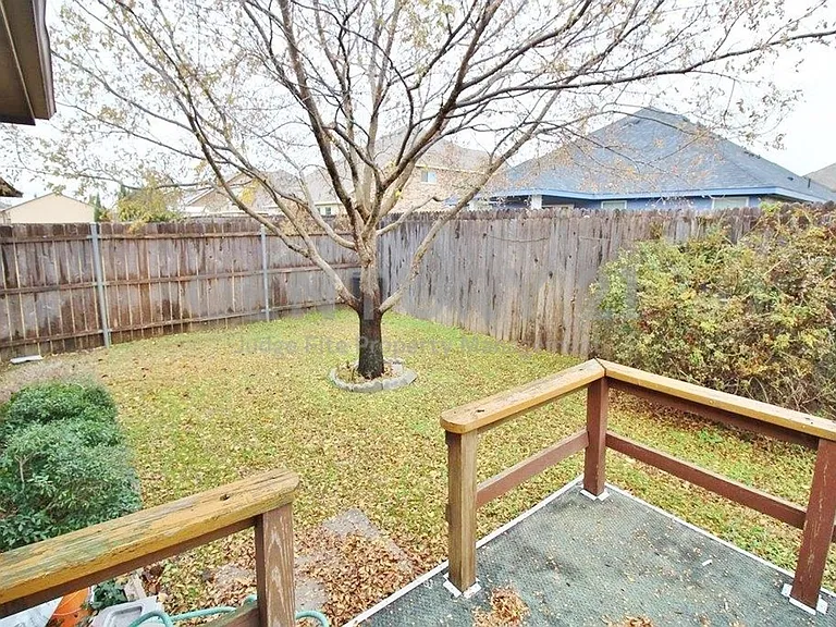 217 Silver Spur Dr — Photo 21