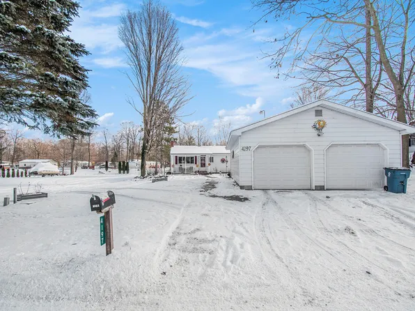 4197 E Shore Dr, Stanton, MI 48888