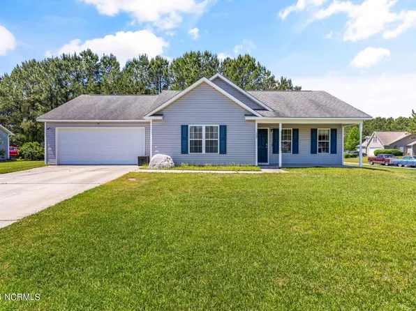 117 Willowbend Drive, Burgaw, NC 28425