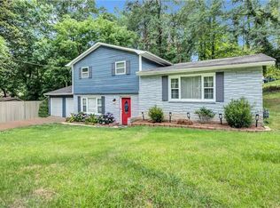 3940 Flagstone Ct SW, Atlanta, GA 30331