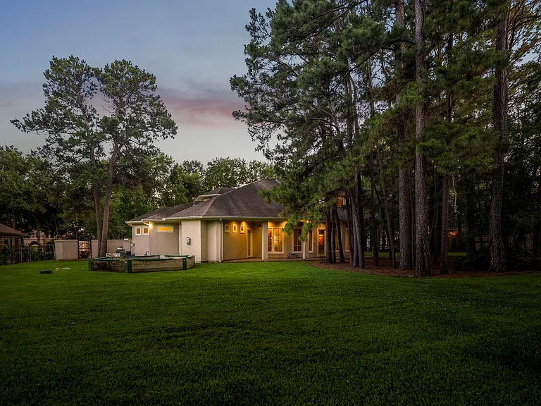11918 Waterford Estates Ct — Photo 48