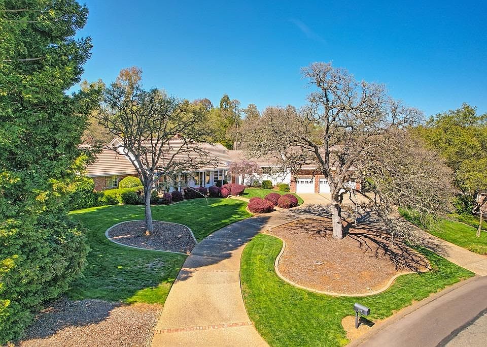 1st image of 1173 Glenmore Way