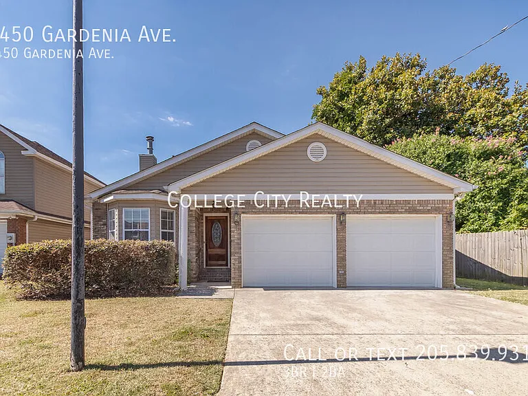 1450 Gardenia Ave — Photo 36