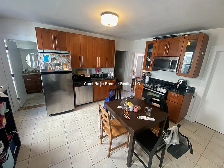 291 Cardinal Medeiros Ave #1 — Photo 2