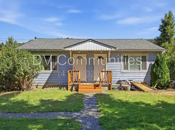 47803 Harris St, Oakridge, OR 97463