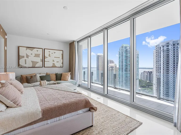 300 Biscayne Boulevard Way #2601E — Photo 12
