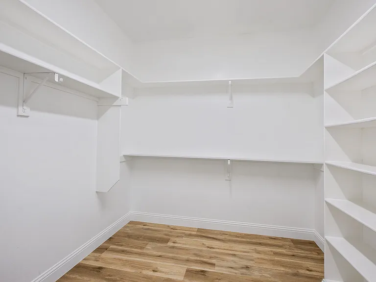 4804 Appleridge Dr — Photo 16