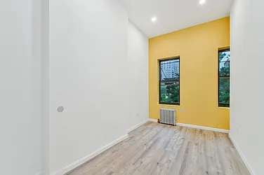 Rented by Aryeh Realty