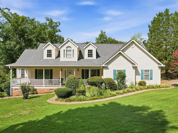 105 Taxiway Ave, Easley, SC 29640