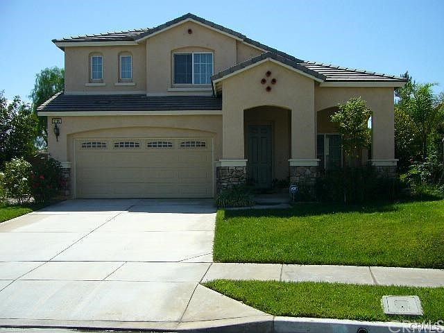 1st image of 3195 Fairhill Ln