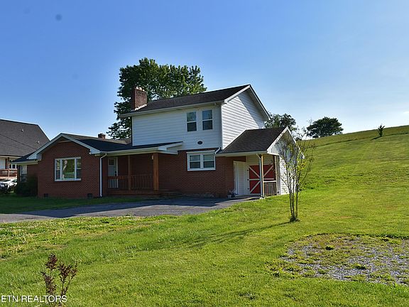 5th image of 573 Patterson Rd