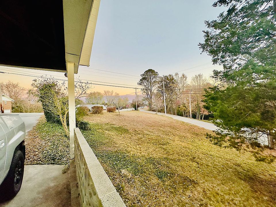 326 W Ridgecrest Dr, Kingston, TN 37763 Zillow