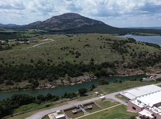 202 Observation Rd, Medicine Park, OK 73557