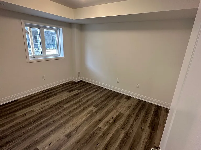 180 Franklin Trl #BASEMENT — Photo 7