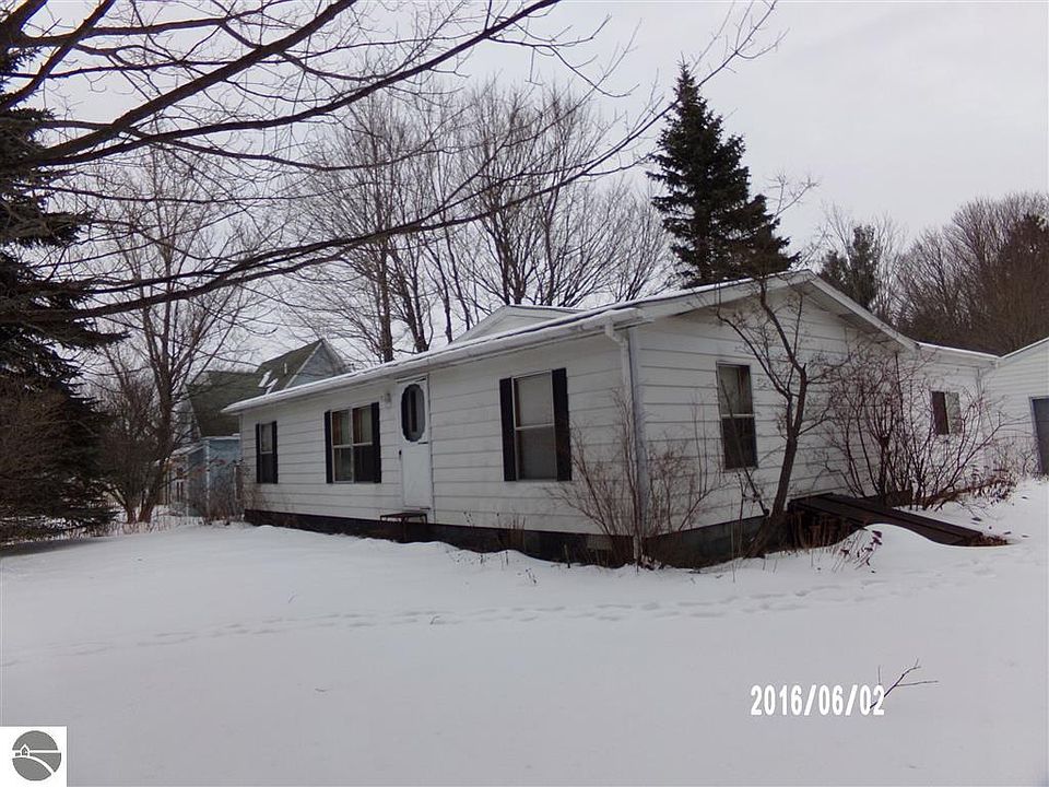 1st image of 19276 130th Ave
