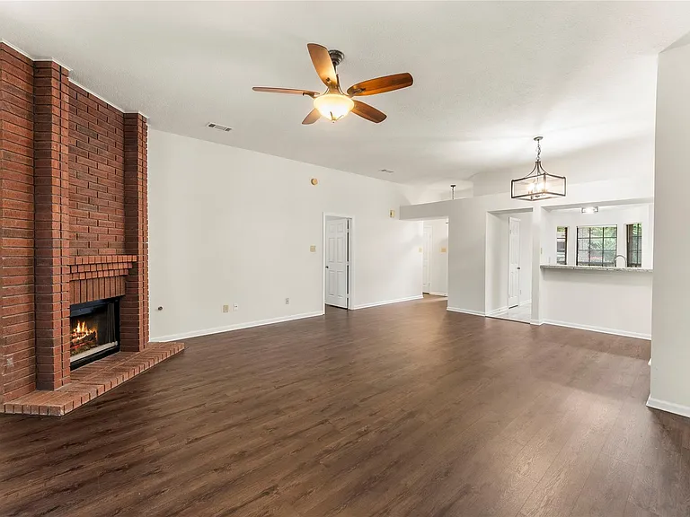 30 Whistlers Walk Pl — Photo 17