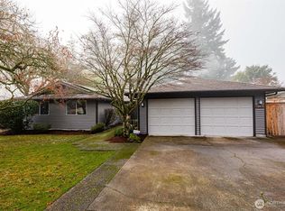 12615 SE 27th St, Bellevue, WA