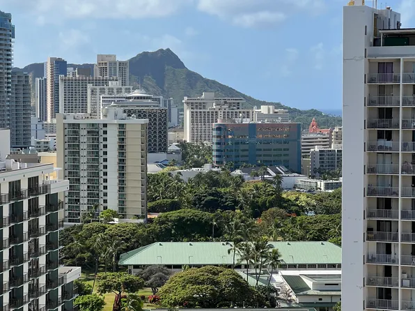 469 Ena Rd, Honolulu, HI