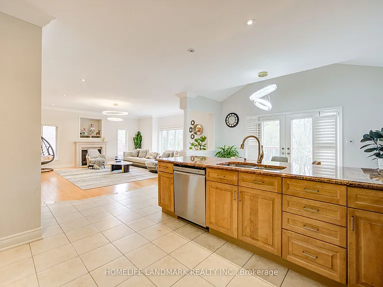 2323 Awenda Dr — Photo 18