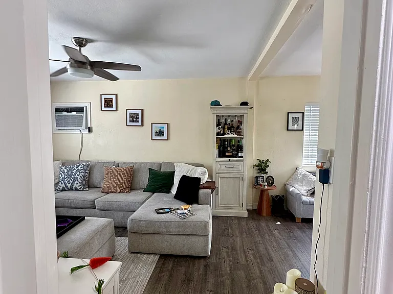 1807 Keeler St #1/2 — Photo 1