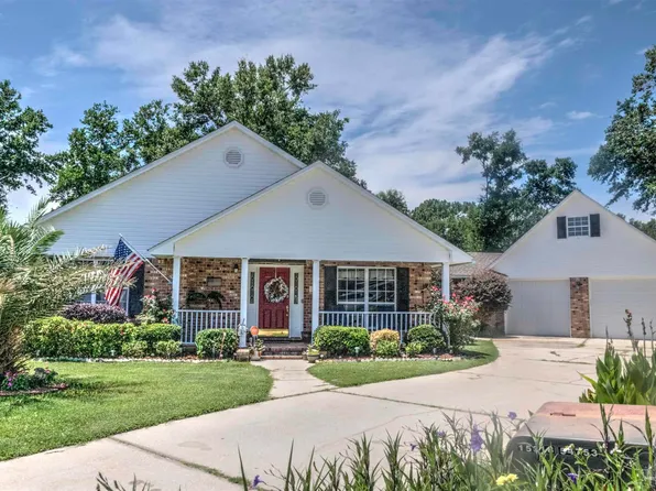 5041 Leesway Cir, Pensacola, FL 32504