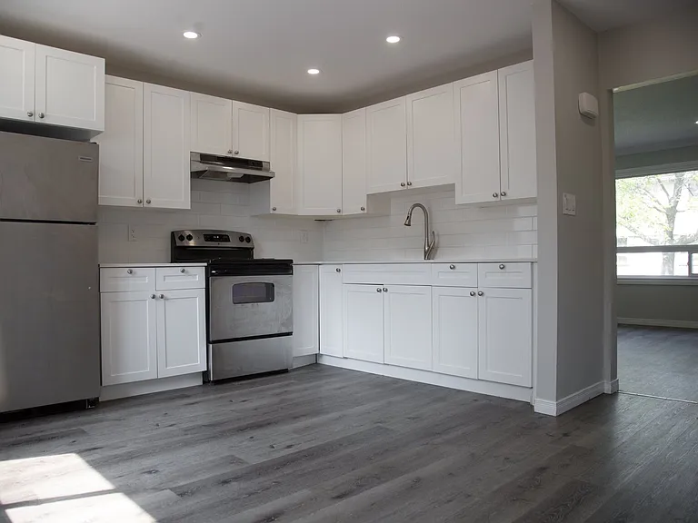 351 Murray St #B02 — Photo 2