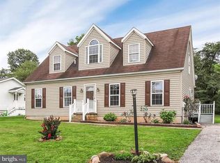 220 Ivy Dr, Manchester, PA 17345