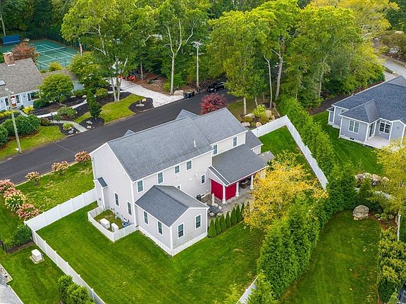 4th image of 87 Sol E Mar St