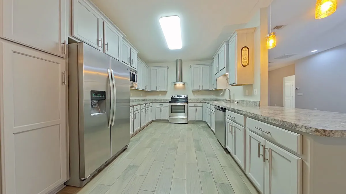427 Howard Street — Photo 4