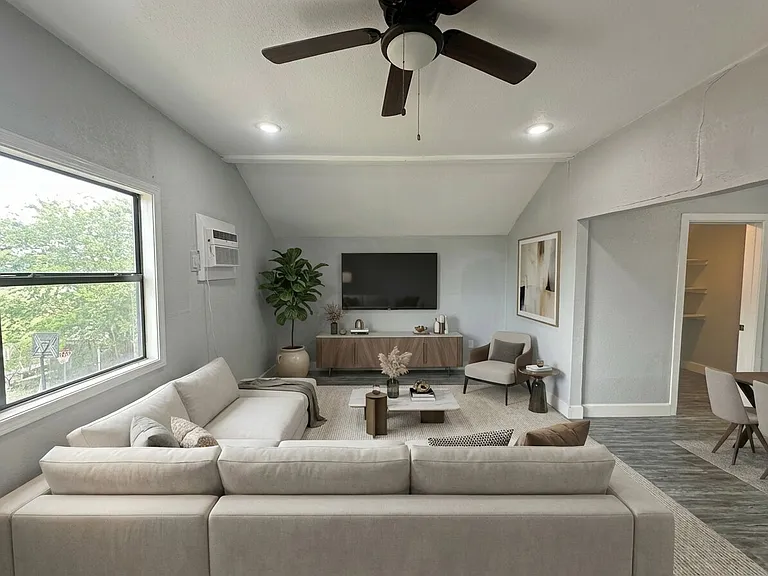 7550 Oak Chase #3 — Photo 7