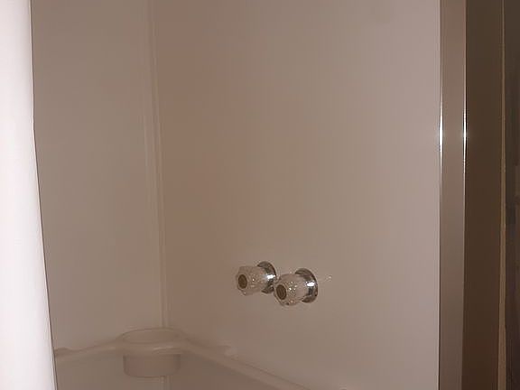 4th image of 207 State St