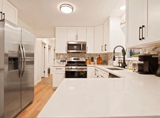 744 Worcester Ave #1, Westchester, IL 60154