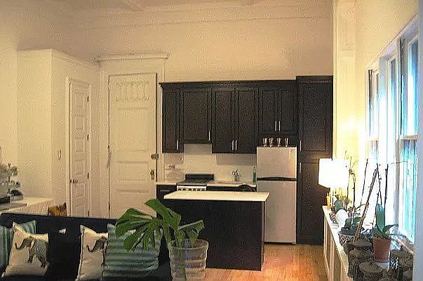 1st image of 121 W 79th St APT 1C
