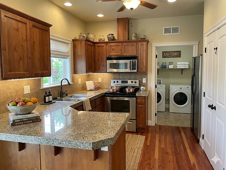 11966 Sandpiper Ct — Photo 3