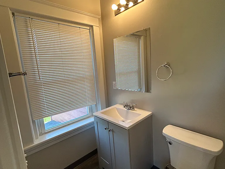 4373 Braddock Ave NE #7 — Photo 5