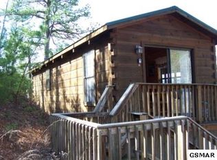 1515 Ski View Ln, Sevierville, TN 37876