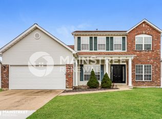 1316 Washingtons Crossing Dr, O'Fallon, MO 63366