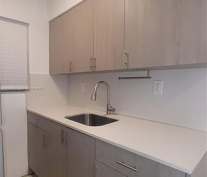 34 E 21st St #11 — Photo 4