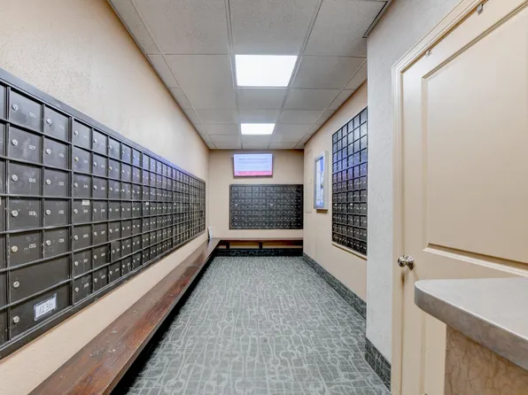 232 Harmon Cove Tower image 30 of 46