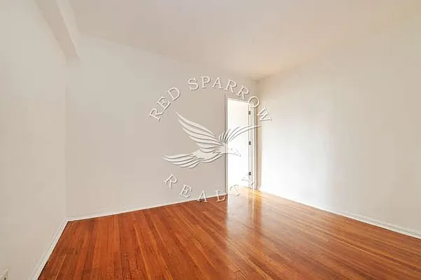 Rented by Red Sparrow Realty Group | media 5