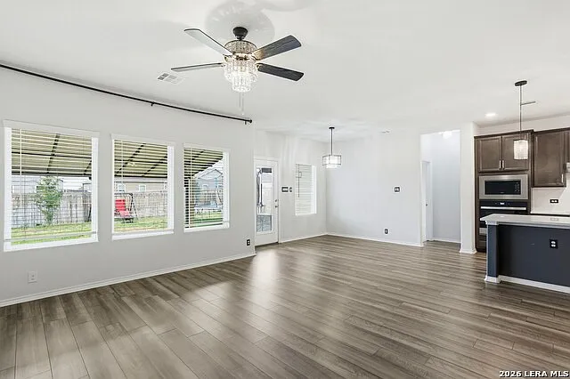 12611 Auriga — Photo 9