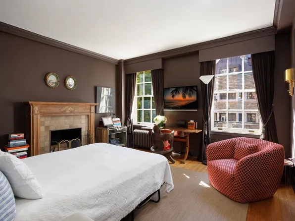 137 East 66th Street image 15 of 17